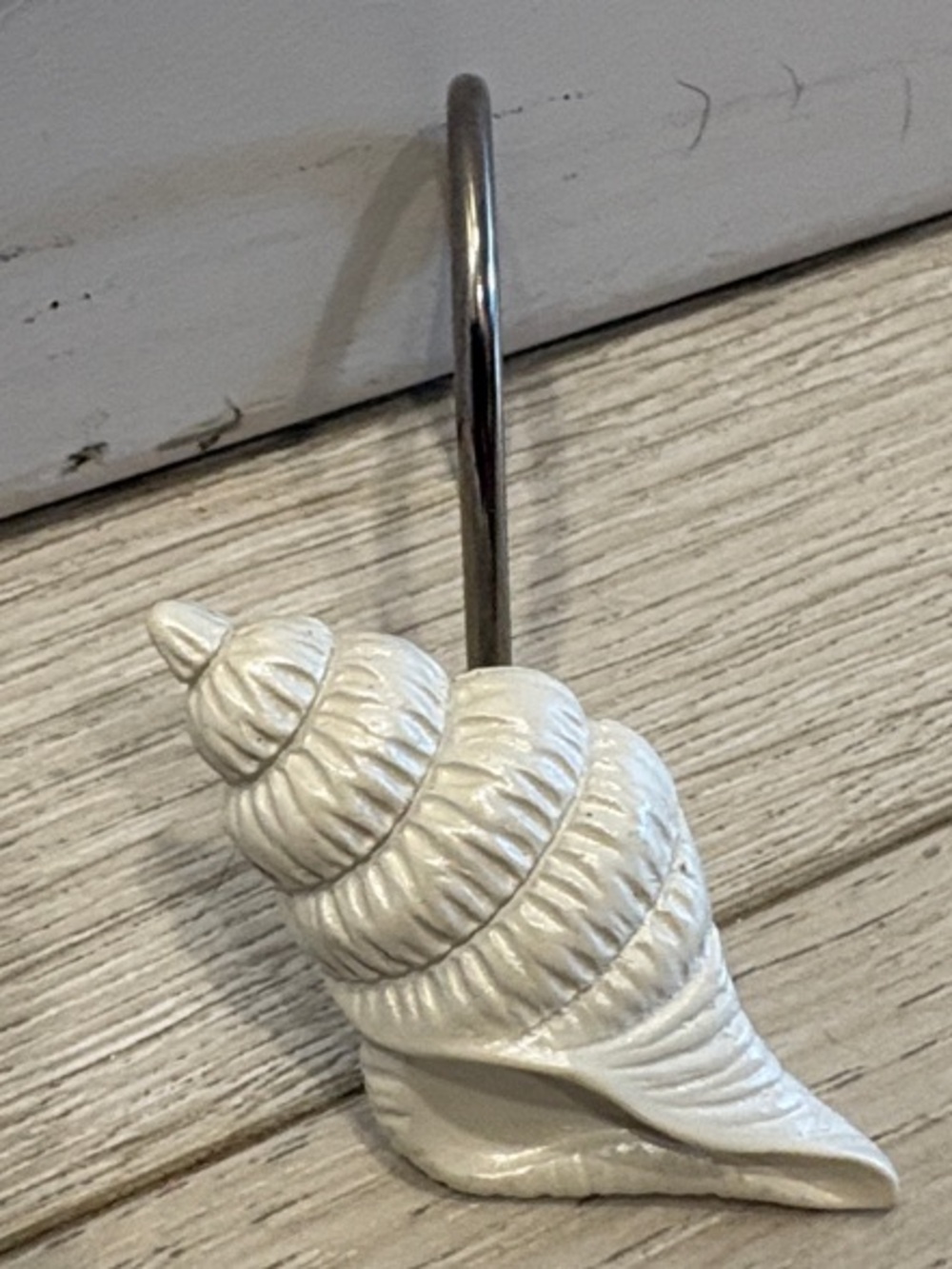 White Shell Wall Hook - Decorative Home Wall Accent